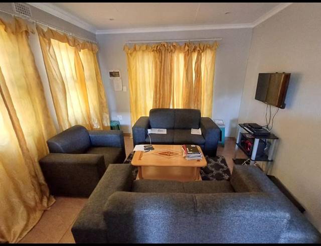 3 BEDROOM HOUSE FOR SALE IN ANDEON